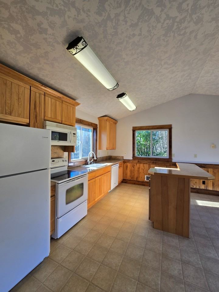 1025 Wilson River Loop - Photo 3 of 39