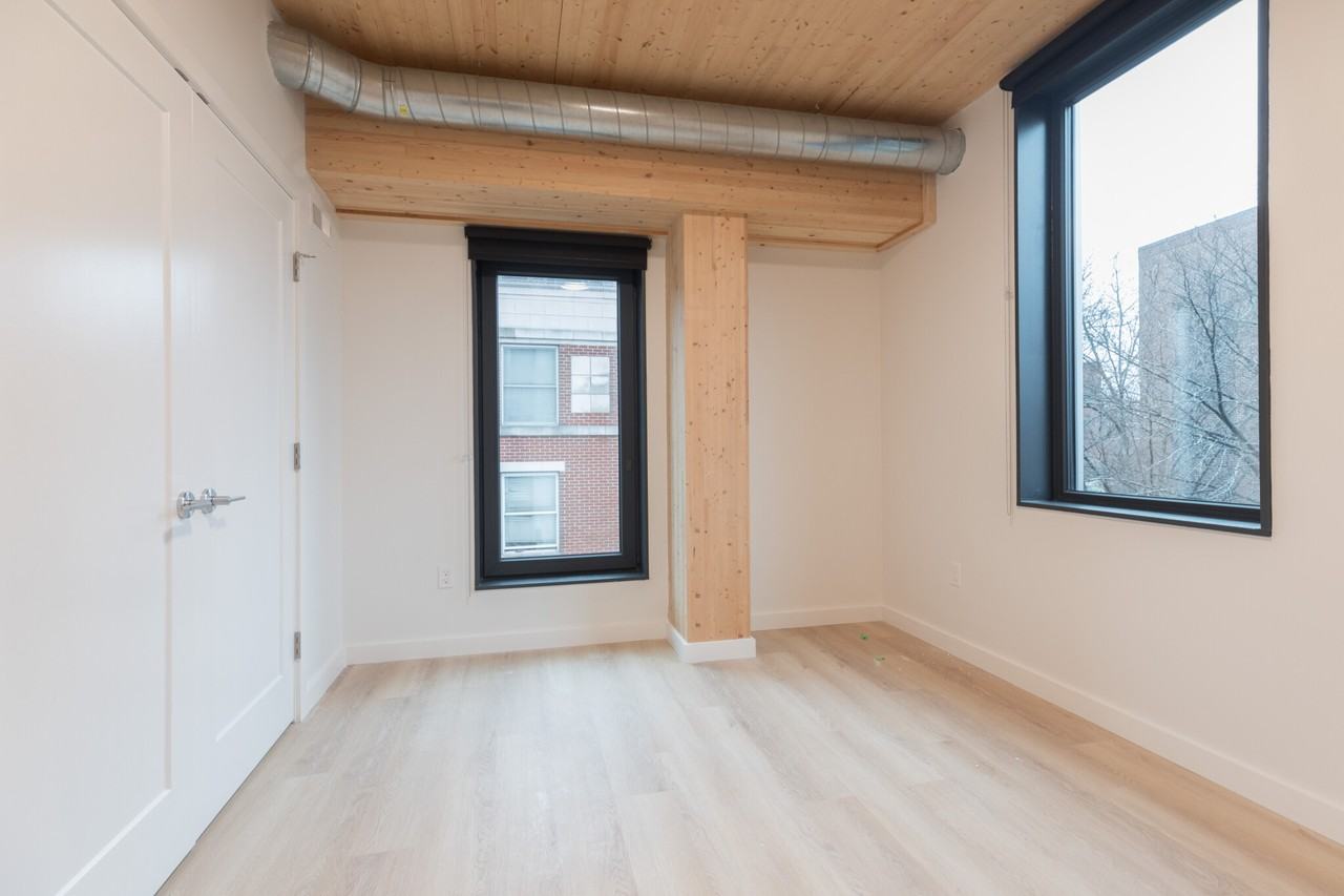 E Lenox St #401 - Photo 5 of 28