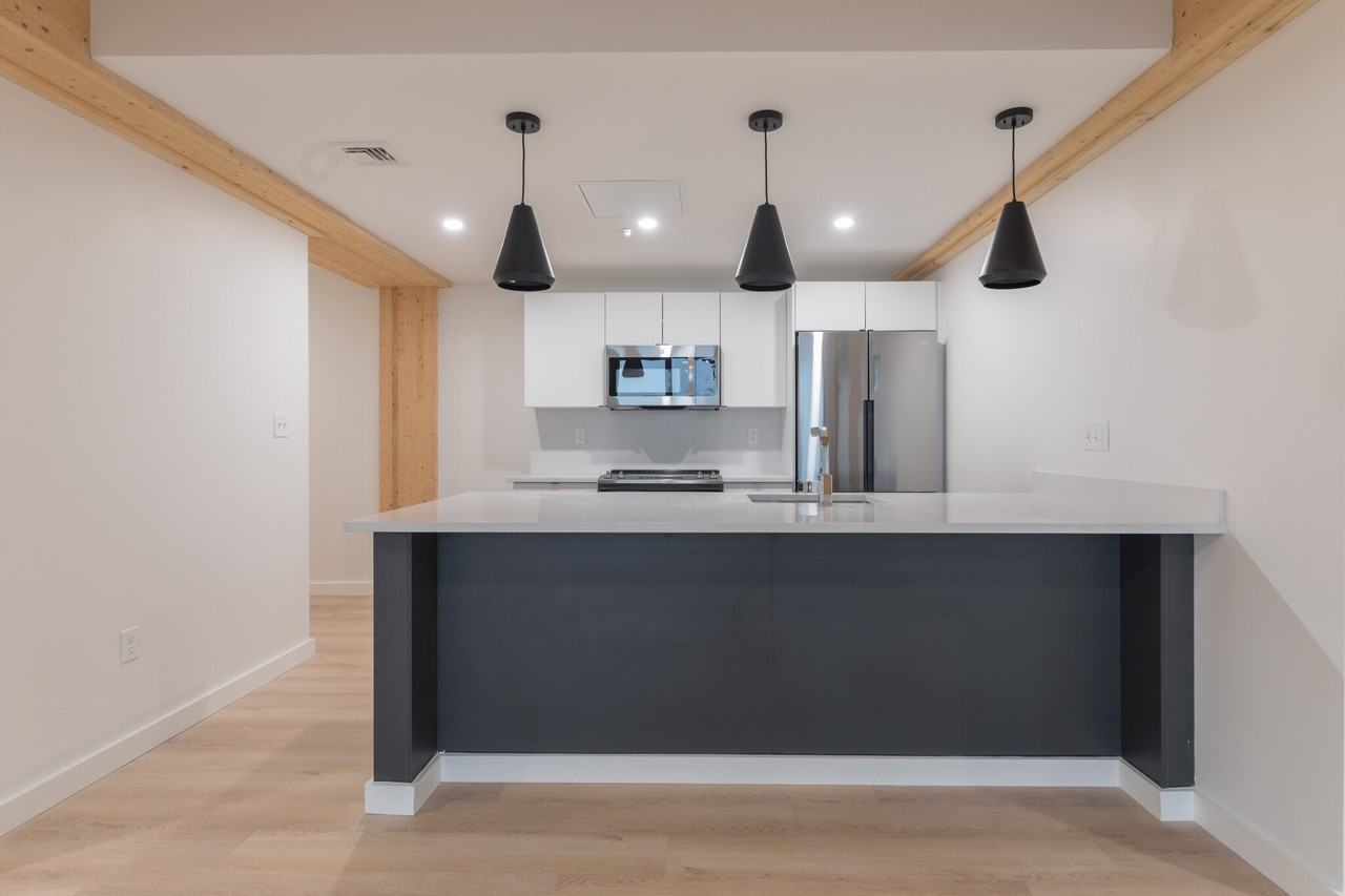 E Lenox St #401 - Photo 7 of 28