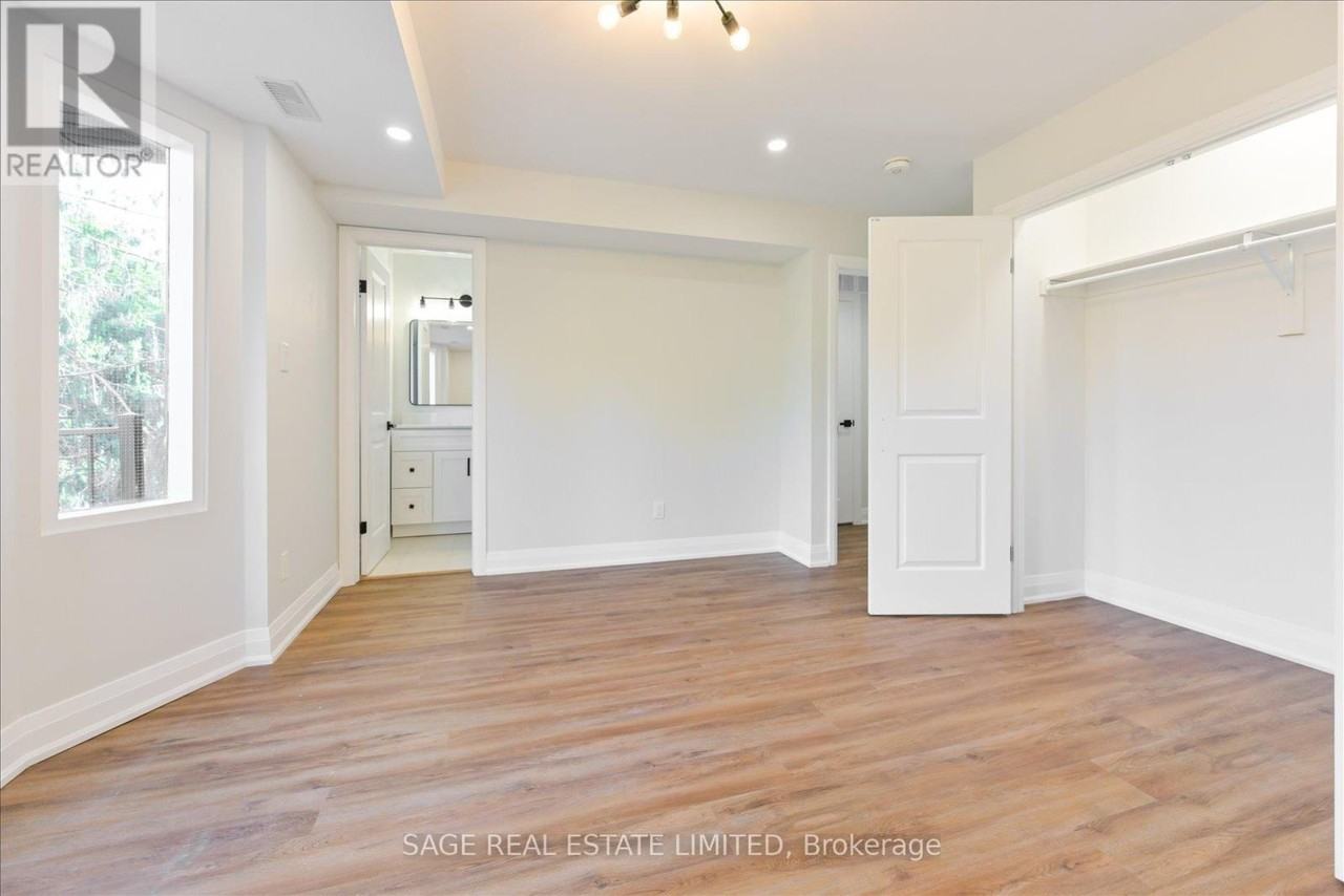 22 Lansdowne Avenue ##C - Photo 2 of 16