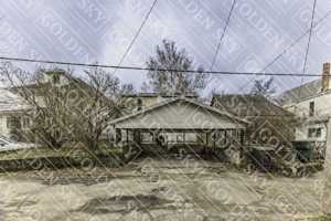 featured image of 412 W Howard St