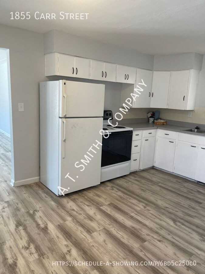 1855 Carr St - Photo 2 of 8