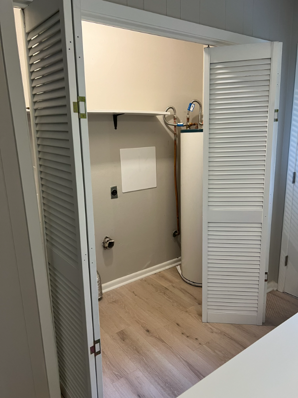 400 Gulpha Dr - Photo 7 of 18