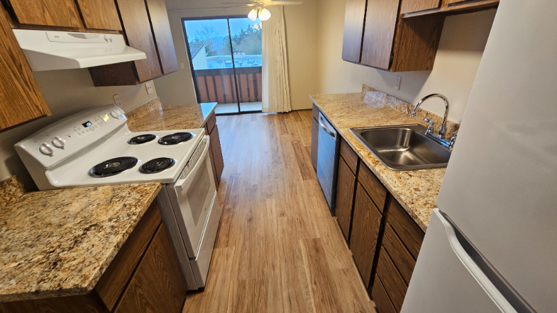 3520 Ne 153rd St #304 - Photo 3 of 11