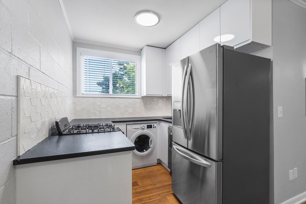 Taylor Street Towers - Photo 3 of 28