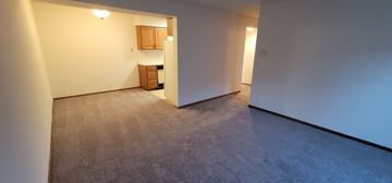 featured image of Grover St