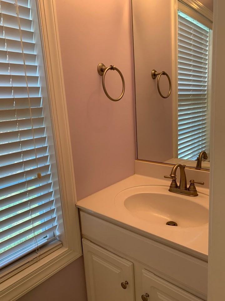 330 Pin Oak Dr - Photo 2 of 26