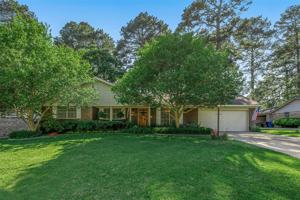 featured image of 9440 Evergreen Dr