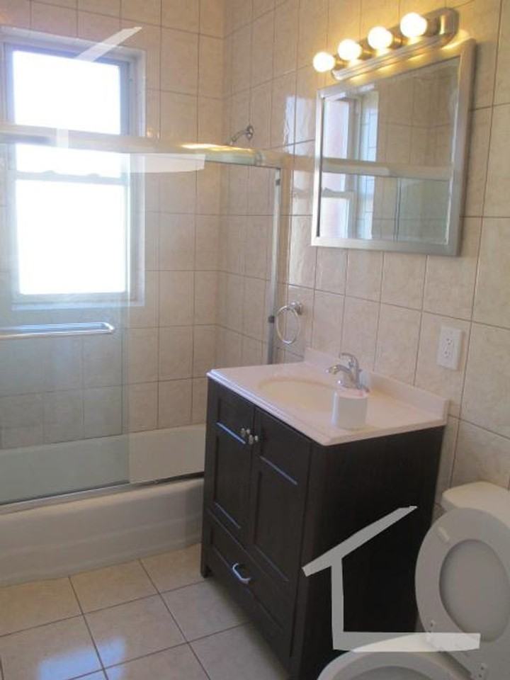 94 Pleasant St - Photo 3 of 22