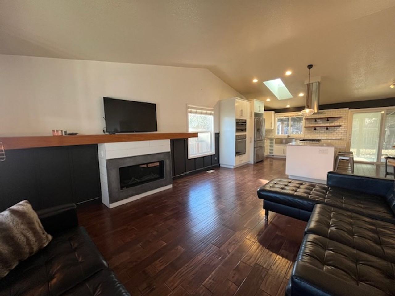 1060 Sw View Crest Dr - Photo 6 of 19