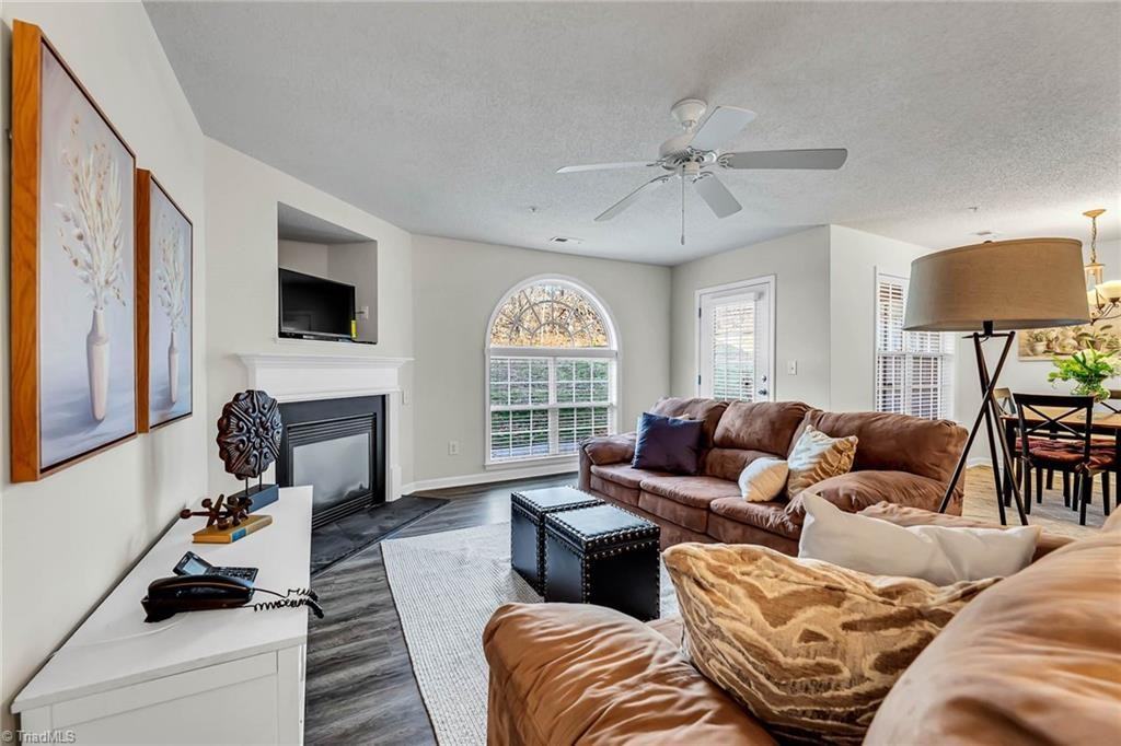 4305 Timberbrook Drive #1C - Photo 5 of 20