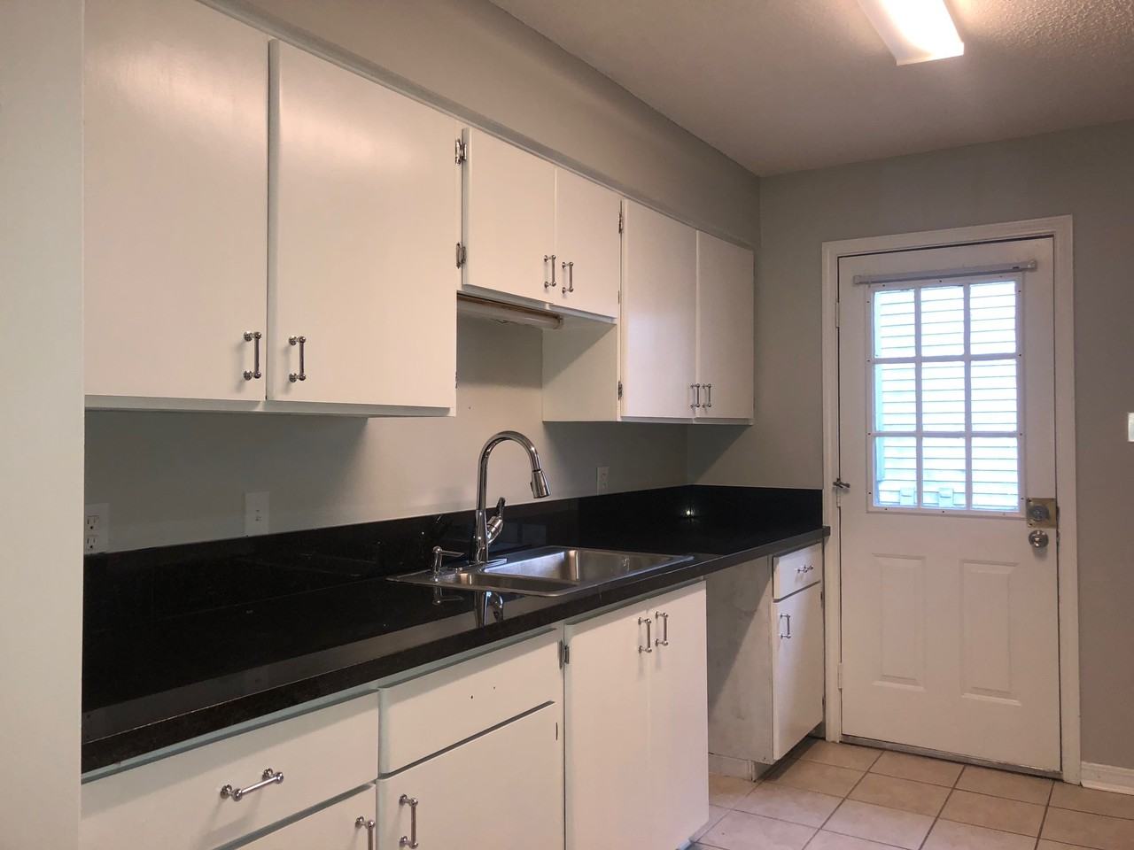 163 Dodge Ave #A - Photo 3 of 14