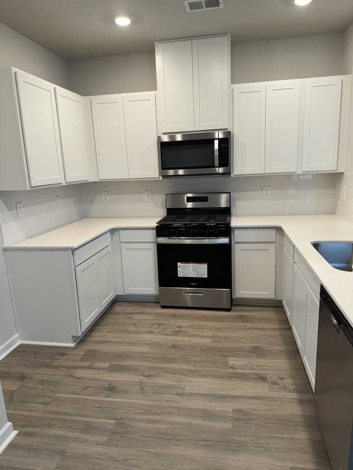 7125 Lang Ave #NA - Photo 5 of 9