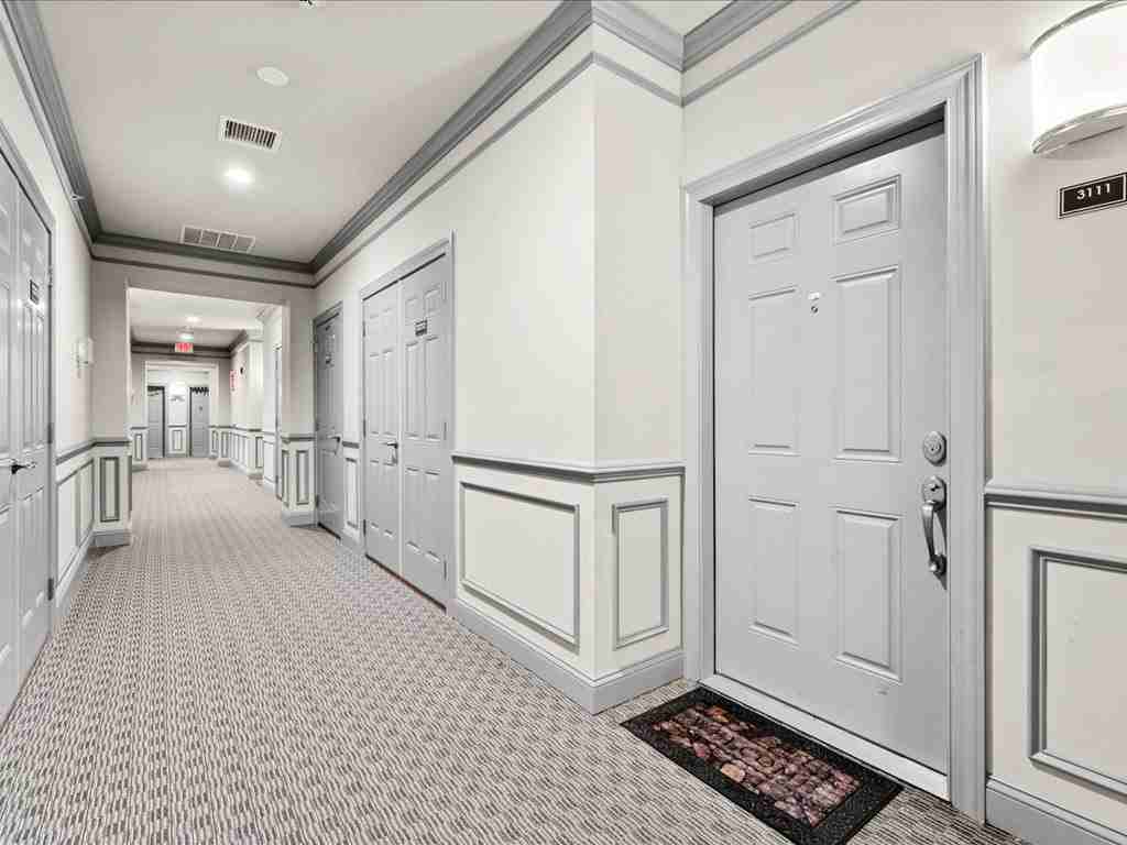 3111 Townsend Blvd #3111 - Photo 2 of 9
