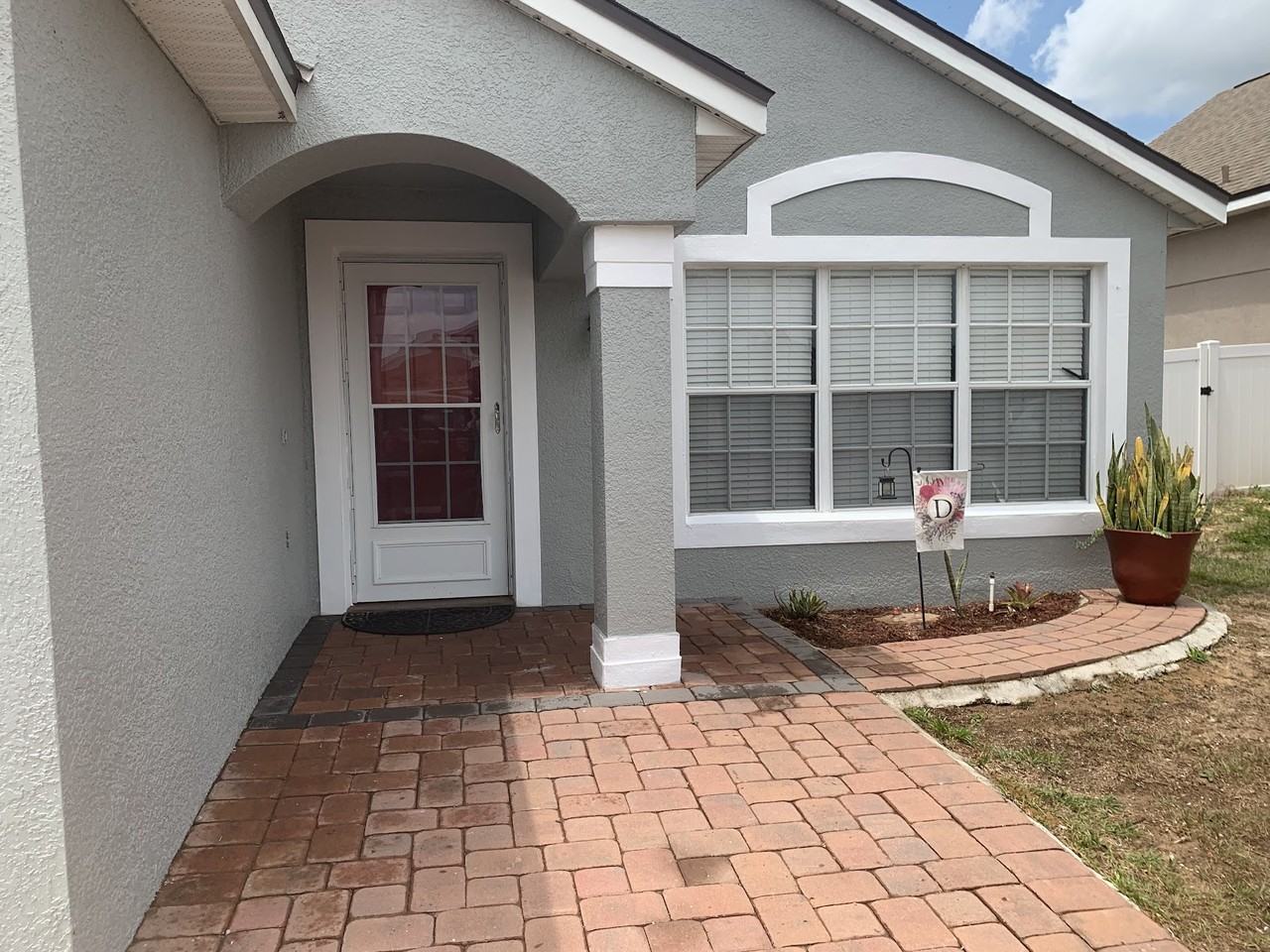 1129 Belvoir Dr #NA - Photo 2 of 16