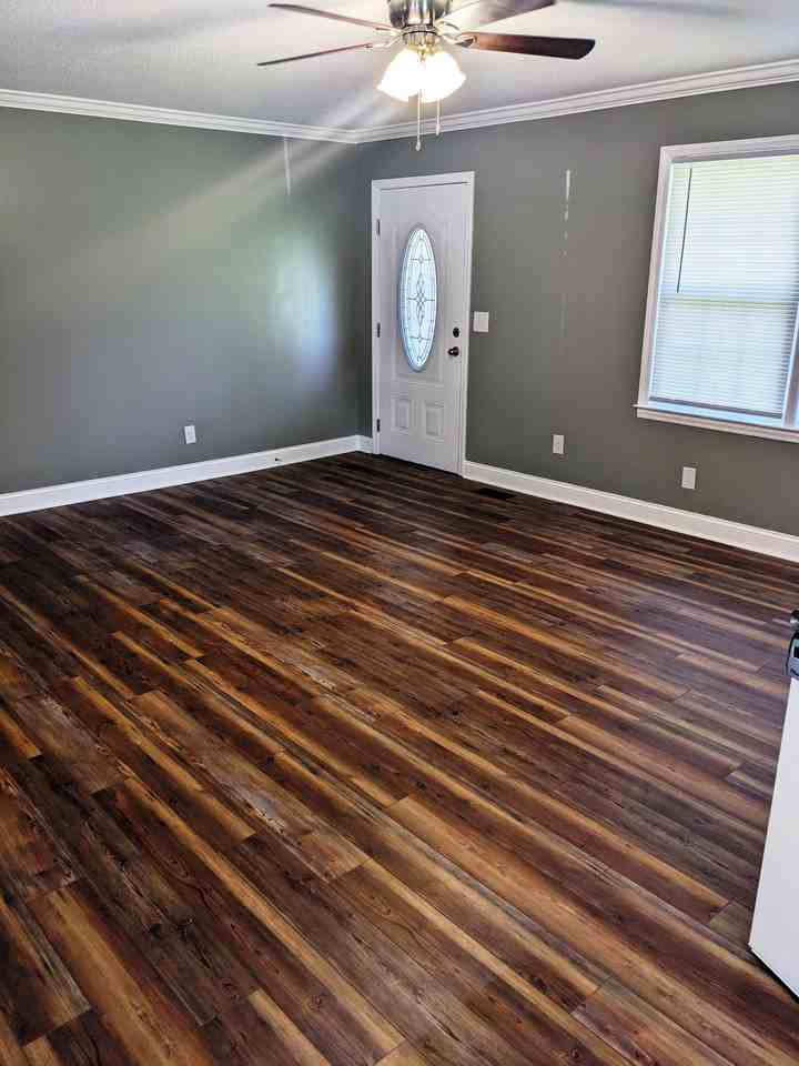 1009 Hull Rd #NA - Photo 2 of 11