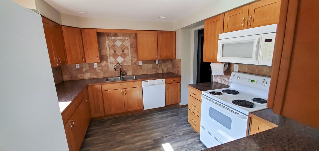 523 Irene Pl #NA - Photo 7 of 14