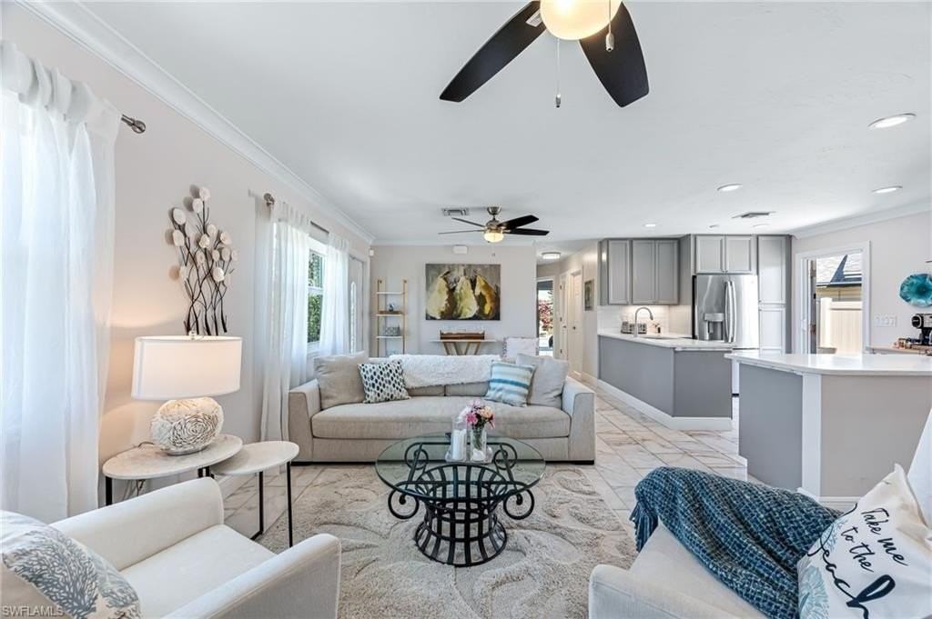 10690 8th Street North - Photo 7 of 29