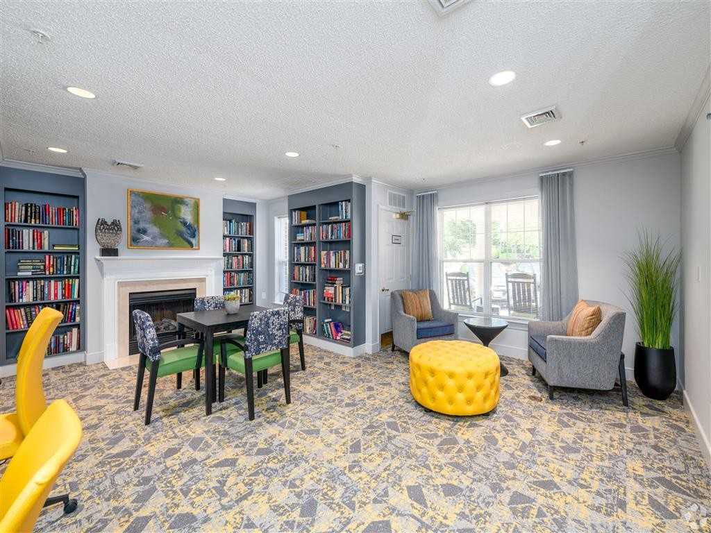 HOC at Willow Manor LLC - Photo 6 of 29