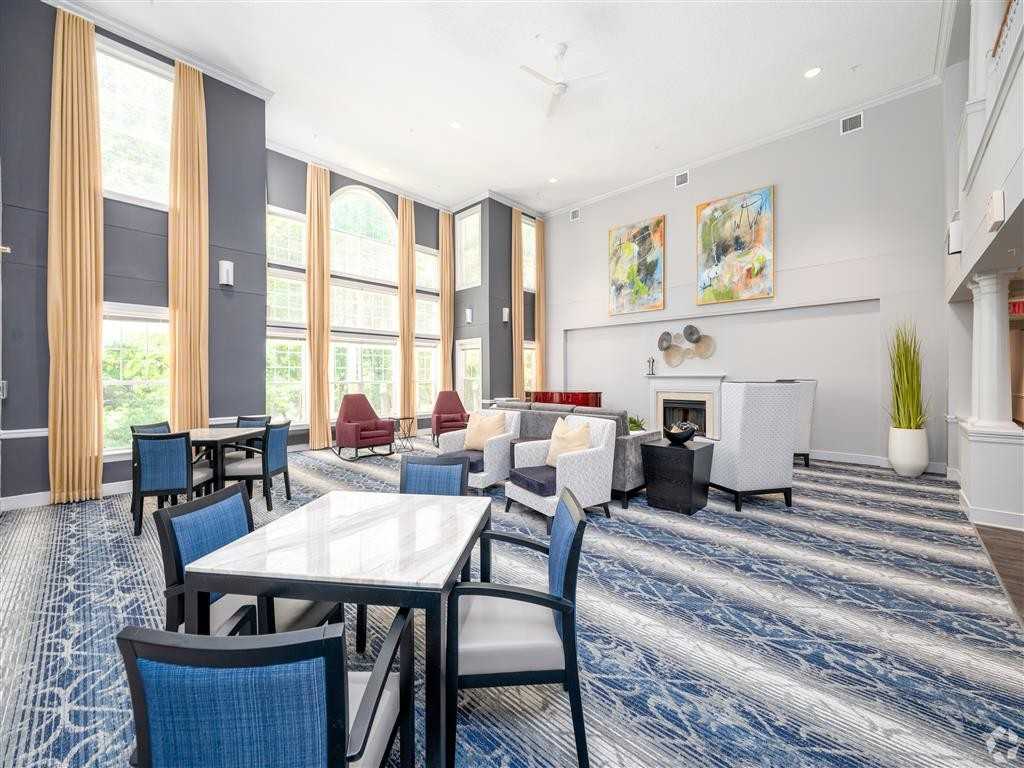 HOC at Willow Manor LLC - Photo 7 of 29