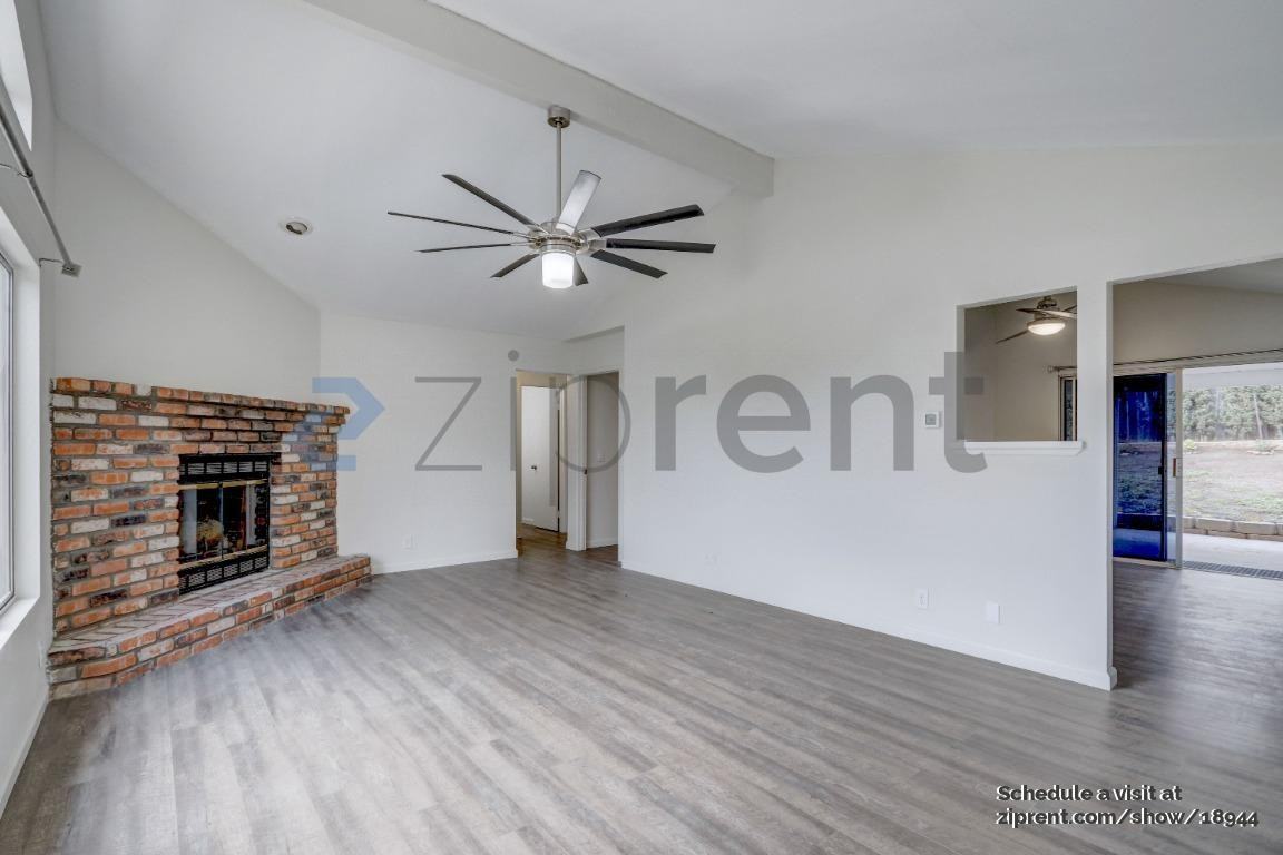 1144 Shadow Mountain Ter Apt B #B - Photo 4 of 18