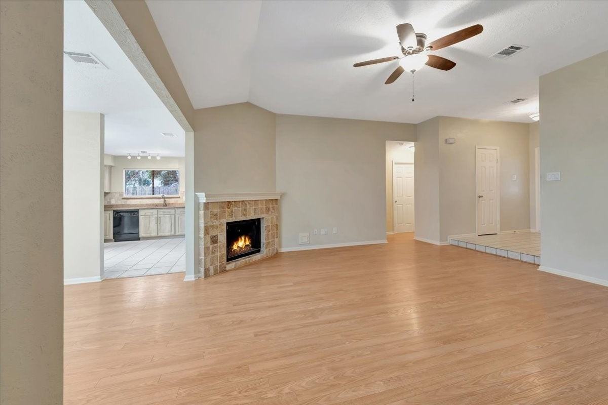 14711 Cobre Valley Dr - Photo 7 of 25