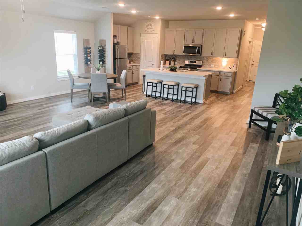 12525 Morning Hill Pass - Photo 3 of 13