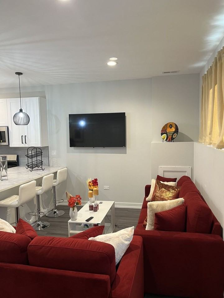 6341 S Langley Ave ##G - Photo 2 of 12