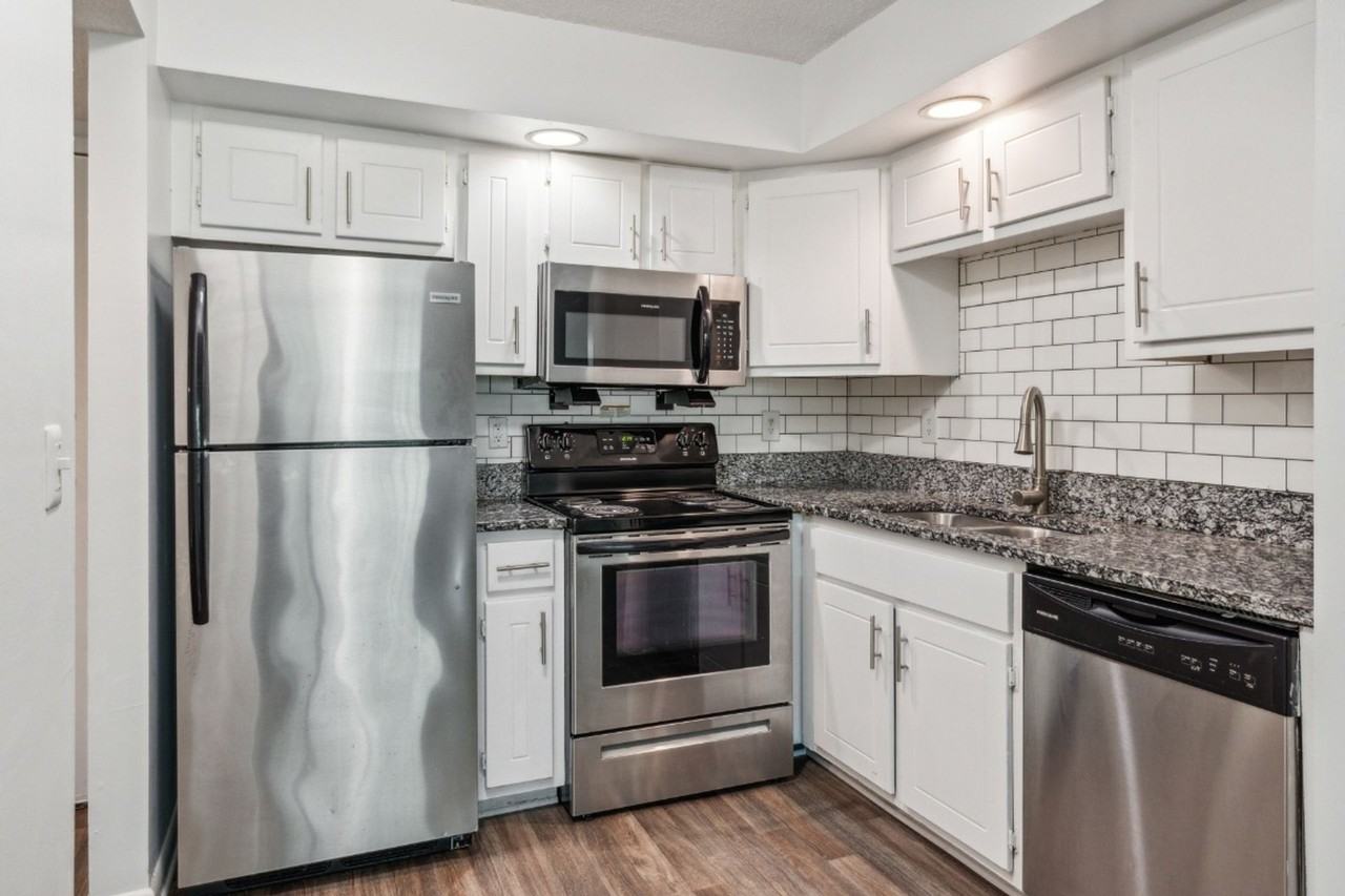 The Grove at Hickory Valley - Photo 7 of 58