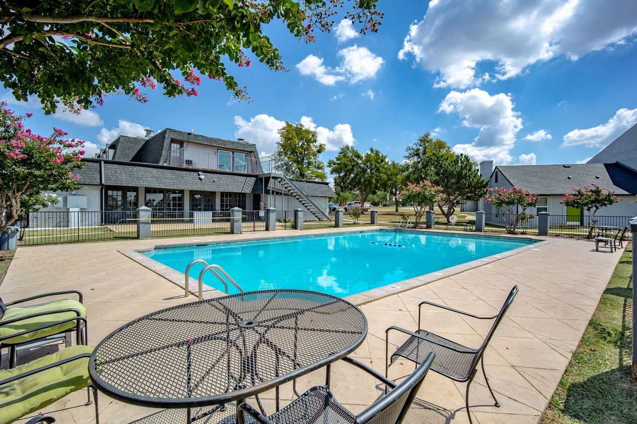 Aspen Place Apartments - Photo 7 of 50