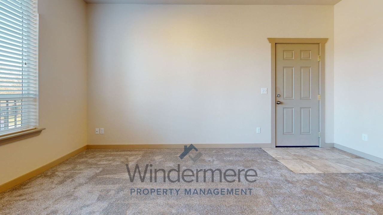 coll1410 - Photo 4 of 28