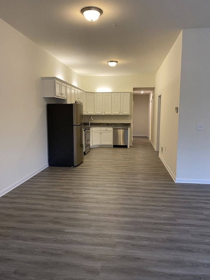 175 Troy Schenectady Road - Photo 3 of 16