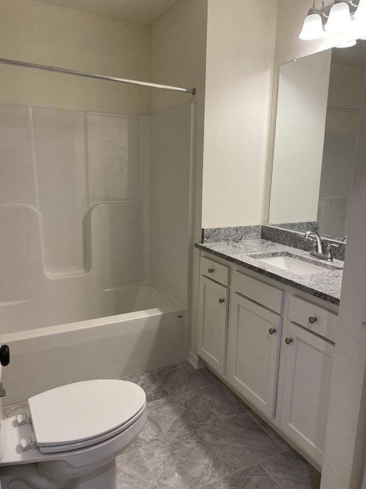 175 Troy Schenectady Road - Photo 6 of 16