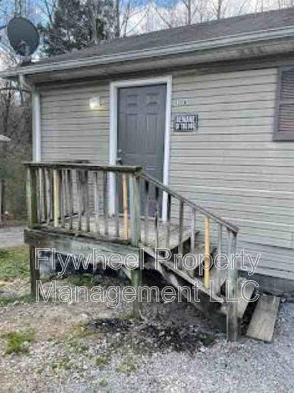 128C N Poole St - Photo 2 of 27