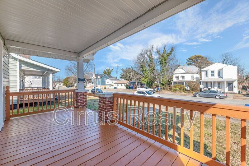 35 Cedar Ave - Photo 3 of 19