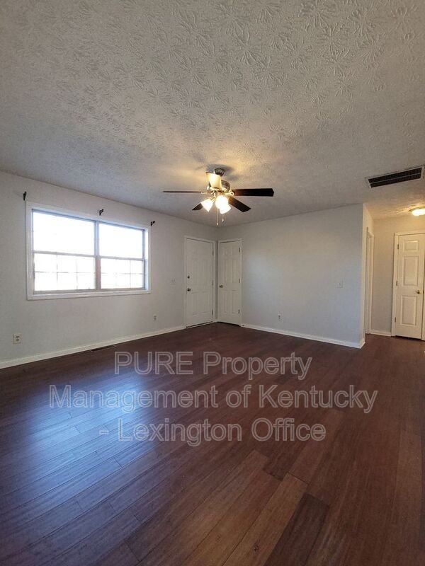 364 Bonny Lynn Dr - Photo 3 of 18