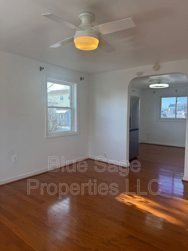 314 S Penn St - Photo 2 of 22