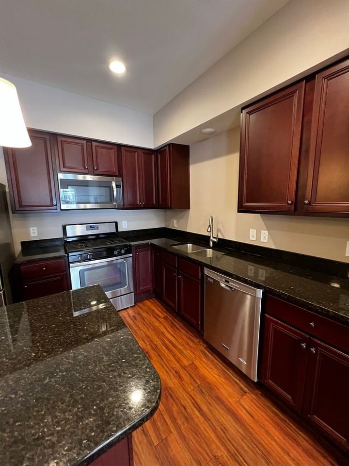 SMSDC - 109 Churchill Street - Photo 6 of 48