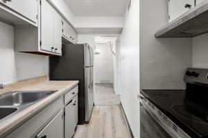 featured image of 2434 Brownsville Rd