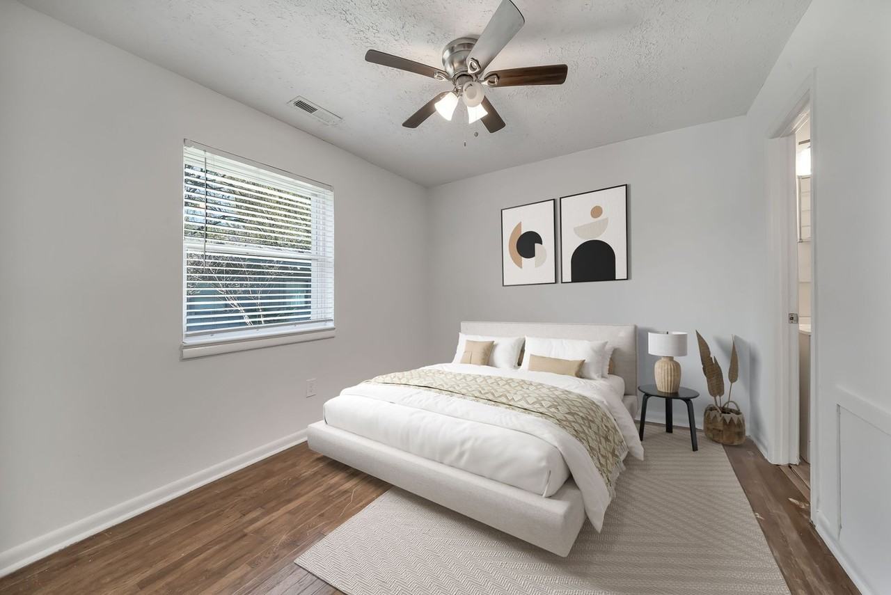 The Ritz - Photo 3 of 50