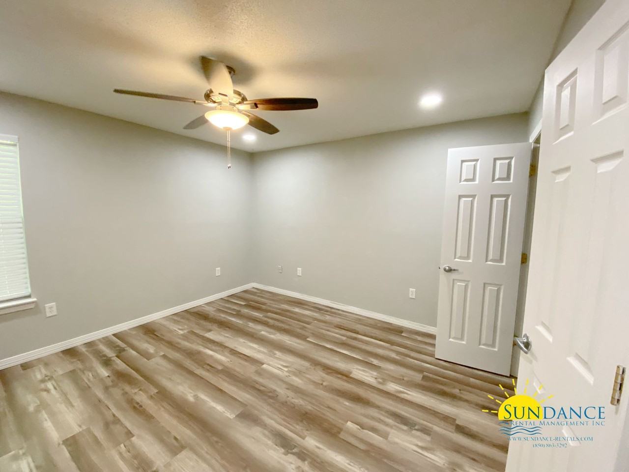 2991 Windsor Cir - Photo 6 of 12