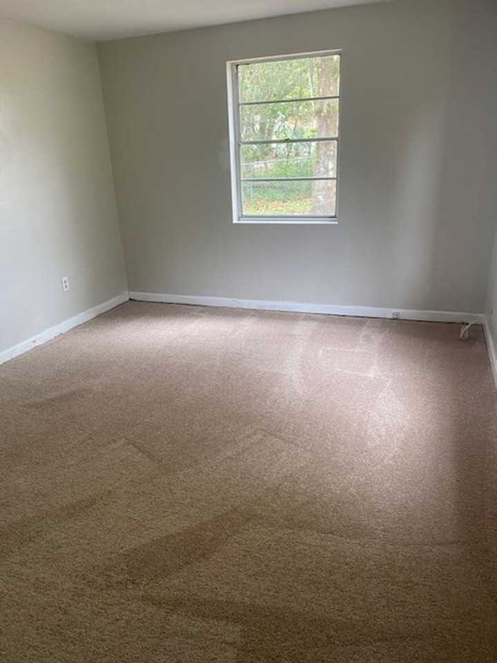 108 Bonita Rd - Photo 6 of 16