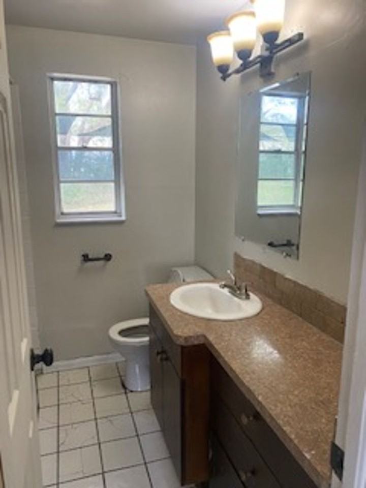 108 Bonita Rd - Photo 7 of 16