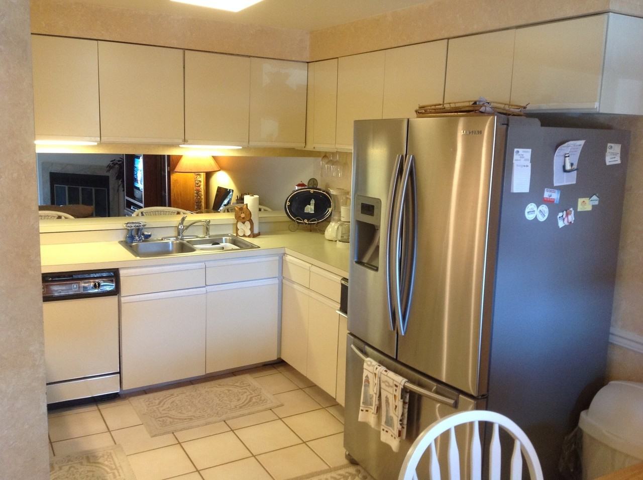 2325 Sea Shell Rd #103 - Photo 3 of 12