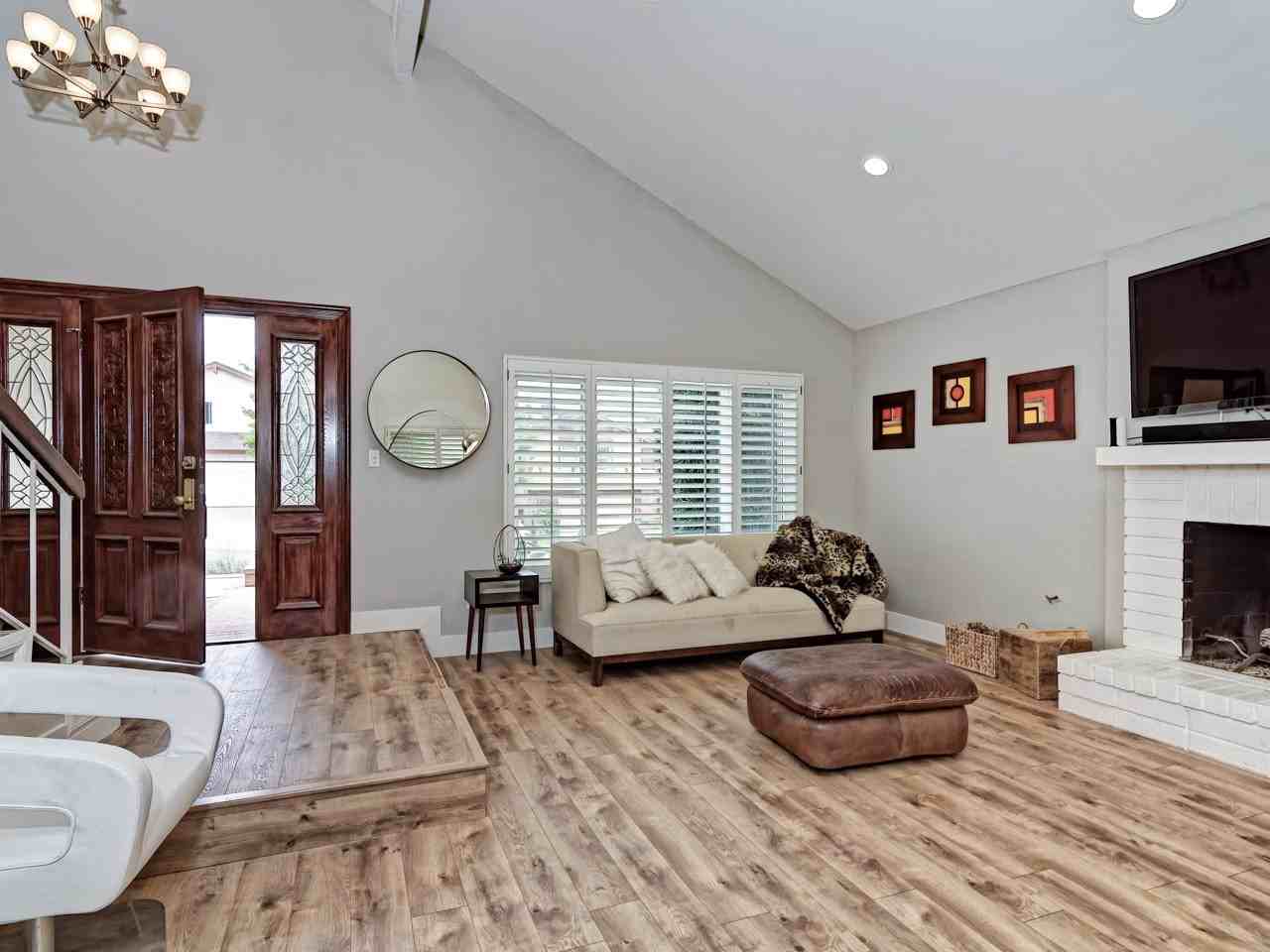 5728 El Cabo Ct - Photo 3 of 24