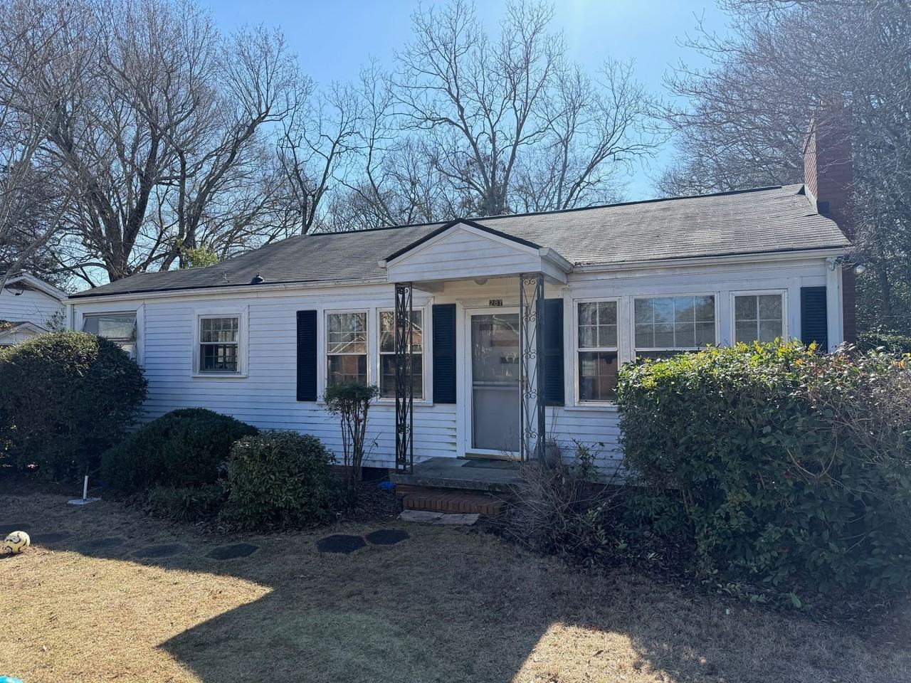 281 Holman Ave - Photo 2 of 24