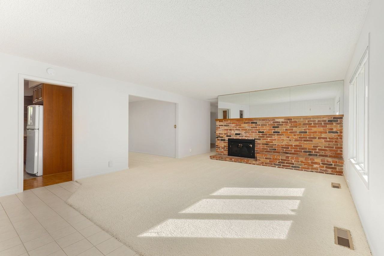 1828 N 163rd St - Photo 6 of 25