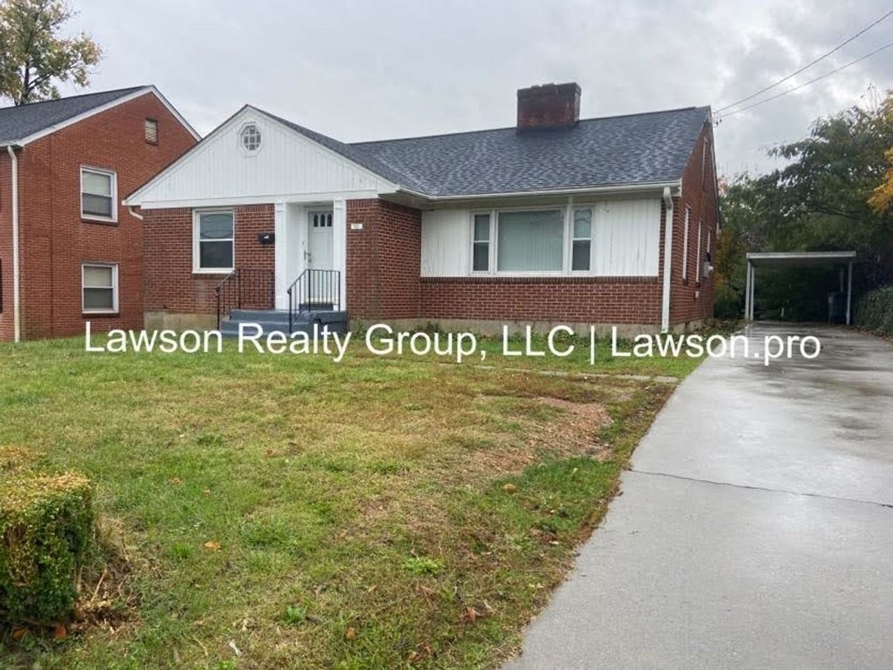 1120 Roanoke Blvd - Photo 2 of 25