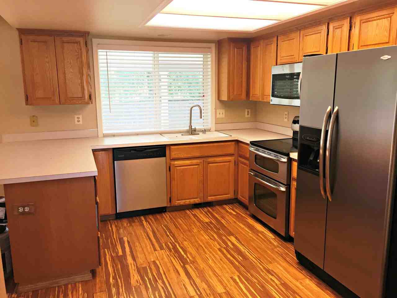 2121 Nw Douglas Loop - Photo 6 of 20