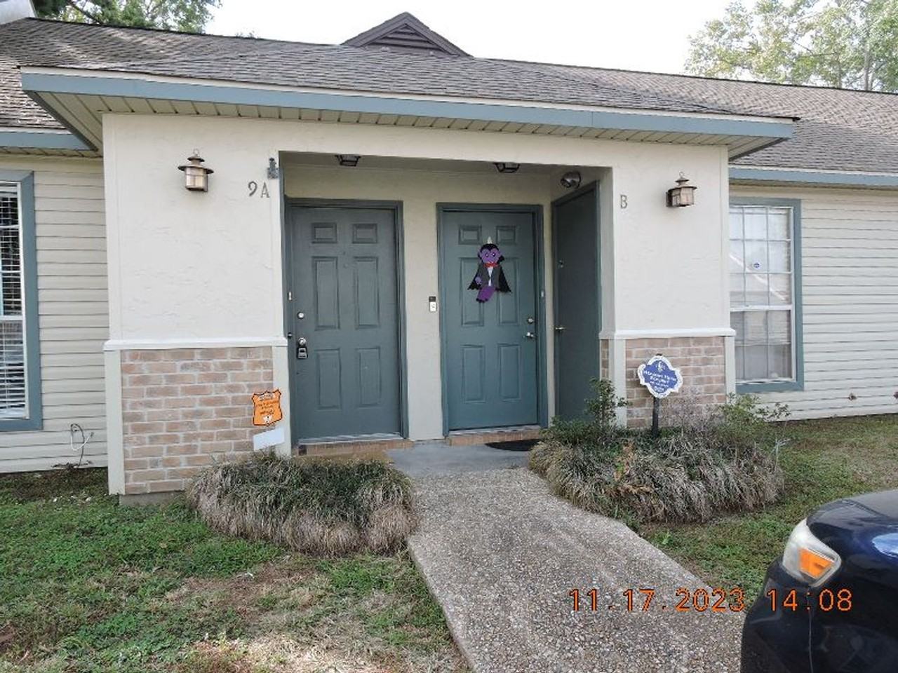 402 Lee Dr #9A - Photo 2 of 16